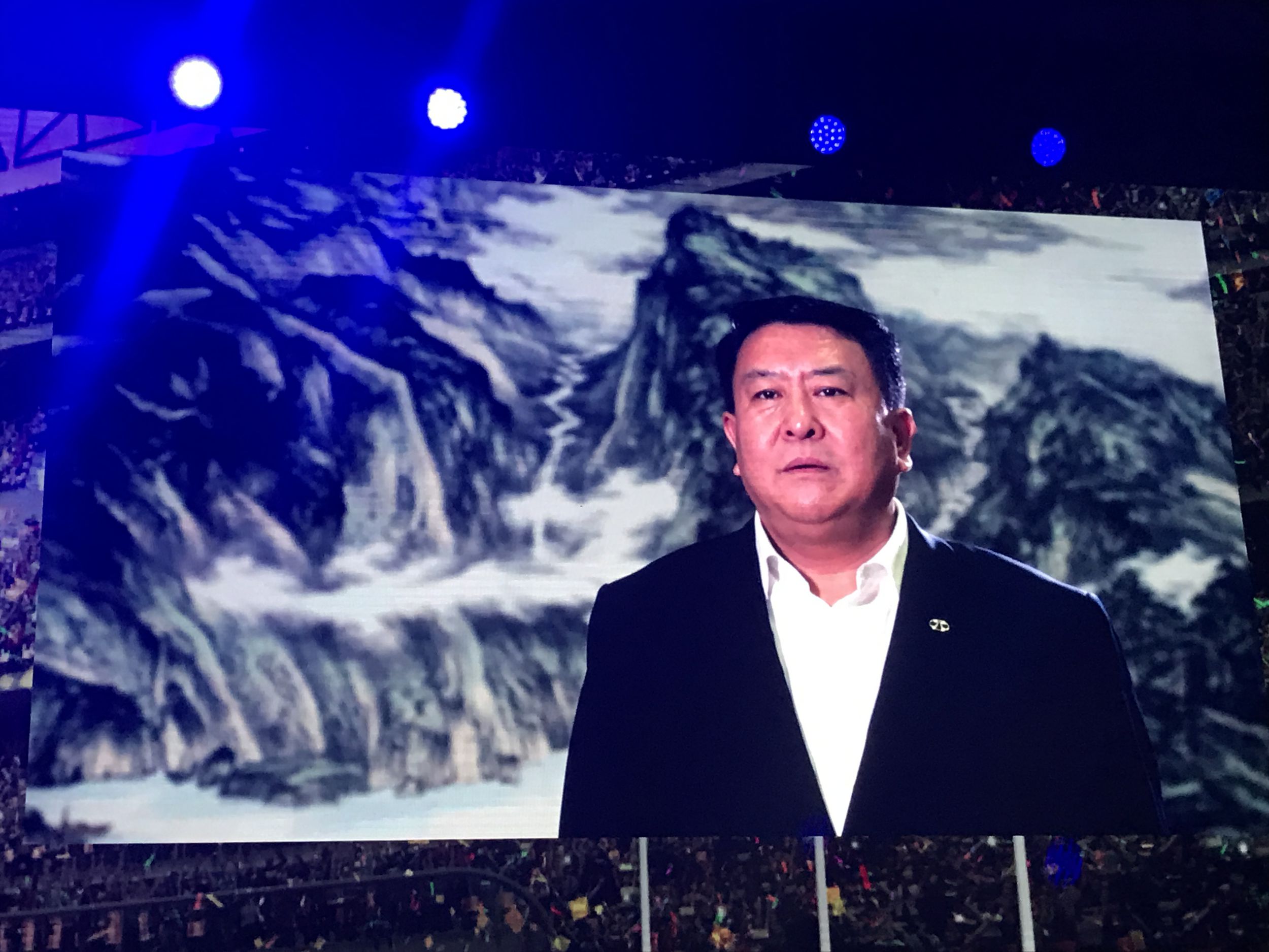 凝心聚力 成就卓越 --熱烈祝賀2016秋季梅賽德斯-奔馳全囯經銷商大會取得圓滿成功！_騰凱融資租賃